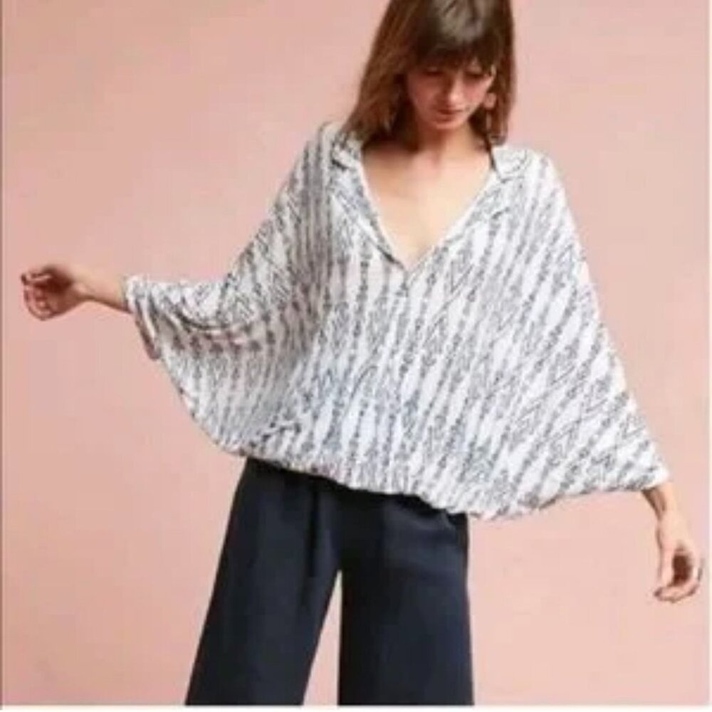 Anthropologie Postmark Ikat batwing top XS / S oversized blue Boho crossover - Picture 6 of 12